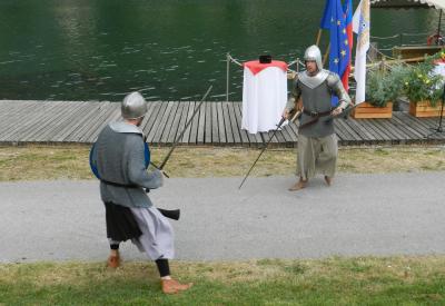 image02