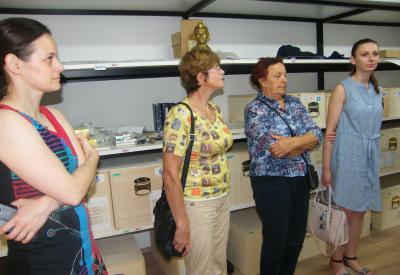 image02