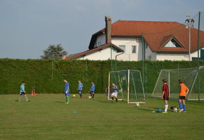 image02