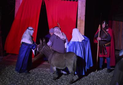 image02