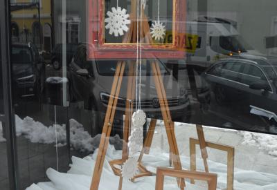 image02