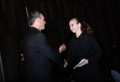 image02