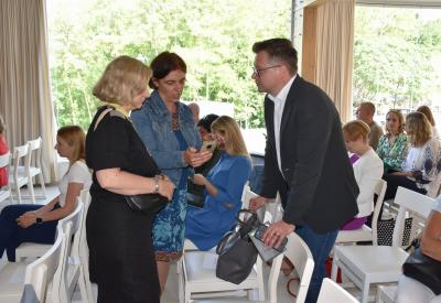 image02