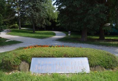 image02