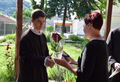 image02