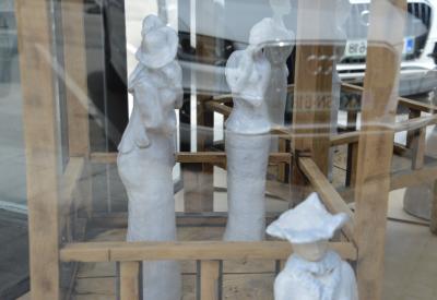 image02
