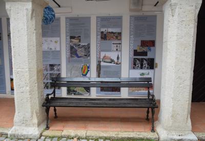 image02