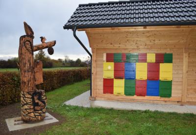 image02