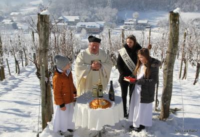 image02
