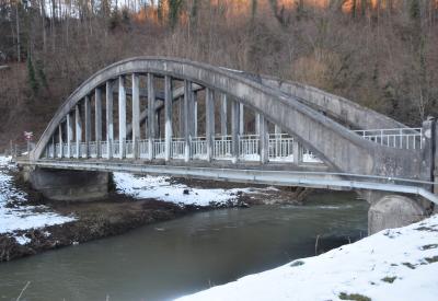 image02
