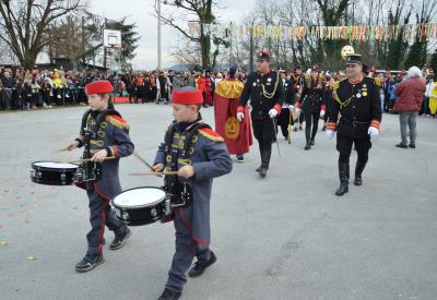 image02