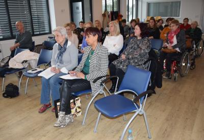 image02