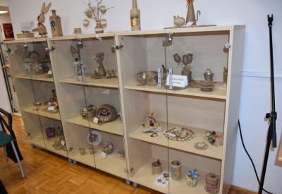 image02
