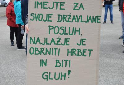 image02