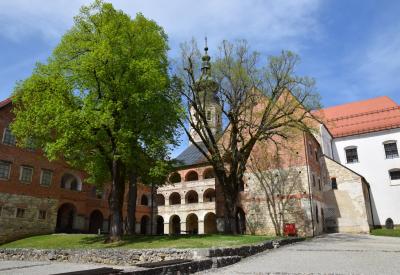 image02