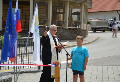 image02