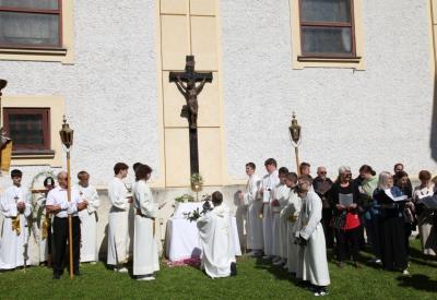 image02