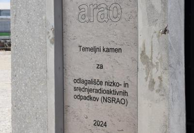 image02
