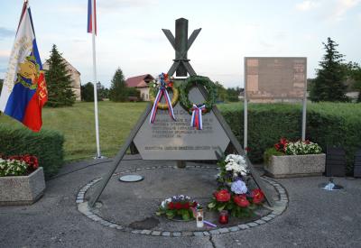 image02