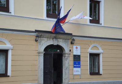 image02