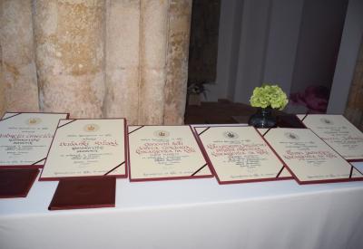 image02