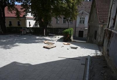 image02