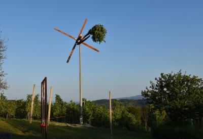 image02