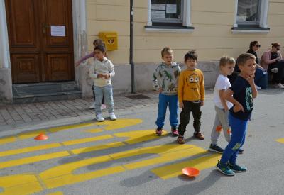 image02