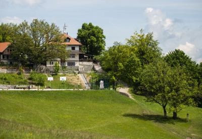 image02