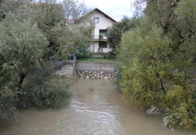 image02