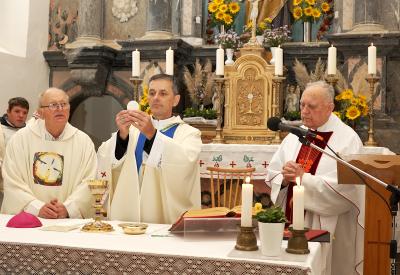 image02