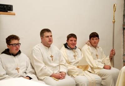 image02