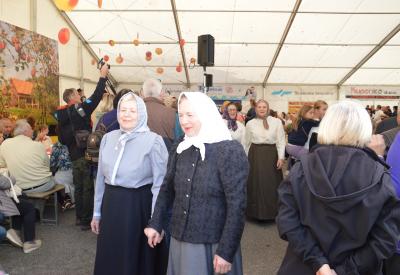 image02