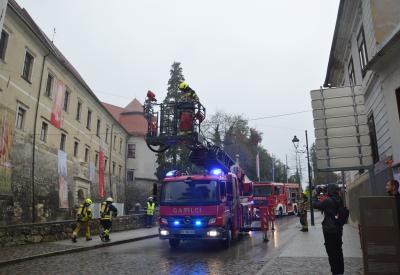 image02