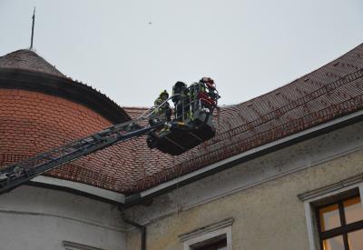 image02