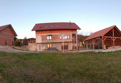 image02