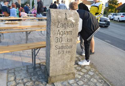 image02