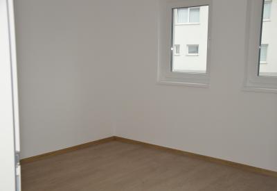 image02