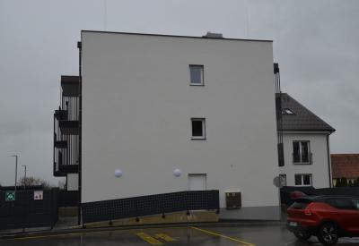image02