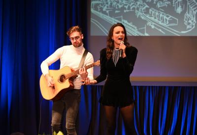 image02