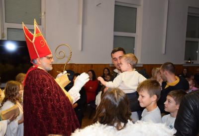 image02