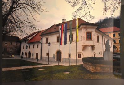 image02
