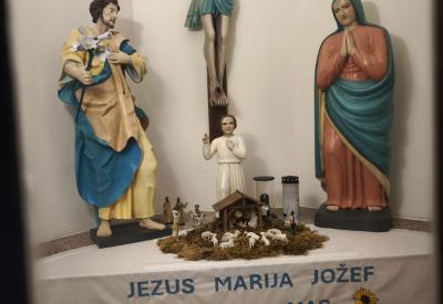 image02