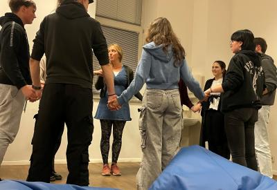 image02