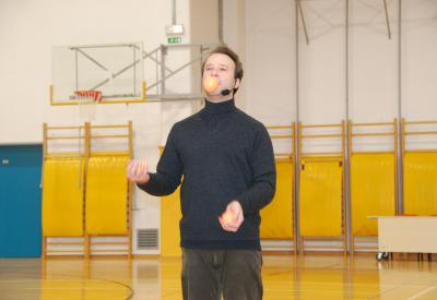 image02