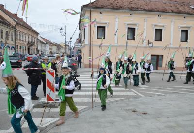image02