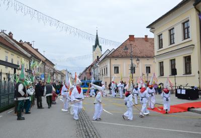 image02