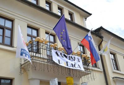 image02