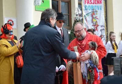 image02