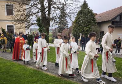 image02